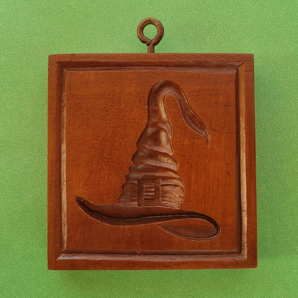 house on the hill witch hat springerle cookie mold